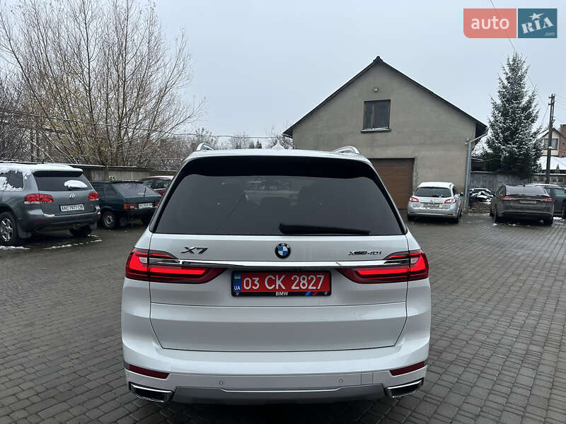 Внедорожник / Кроссовер BMW X7 2019 в Владимире