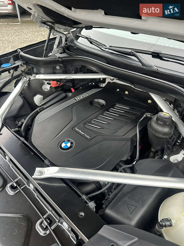 Внедорожник / Кроссовер BMW X7 2019 в Владимире