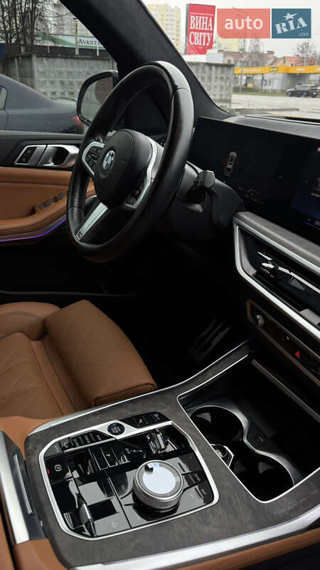 Внедорожник / Кроссовер BMW X7 2023 в Броварах