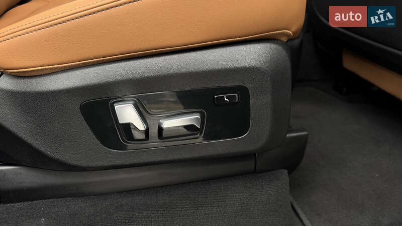 Внедорожник / Кроссовер BMW X7 2023 в Броварах