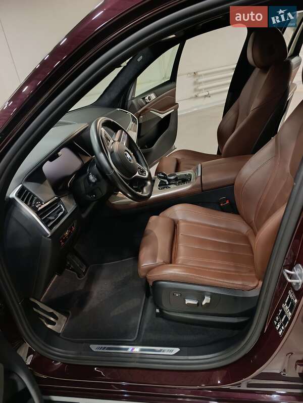 Позашляховик / Кросовер BMW X7 2022 в Києві фото 53 Позашляховик / Кросовер BMW X7 2022 в Києві