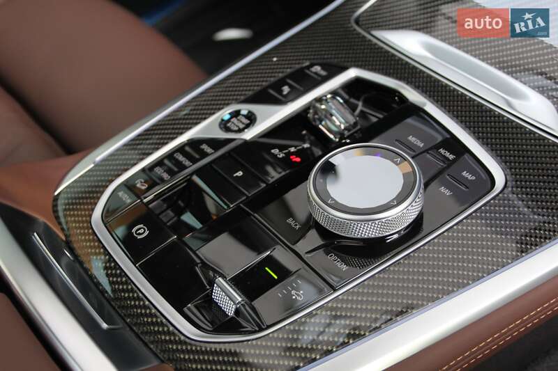 Внедорожник / Кроссовер BMW X7 2025 в Киеве фото 18 Внедорожник / Кроссовер BMW X7 2025 в Киеве