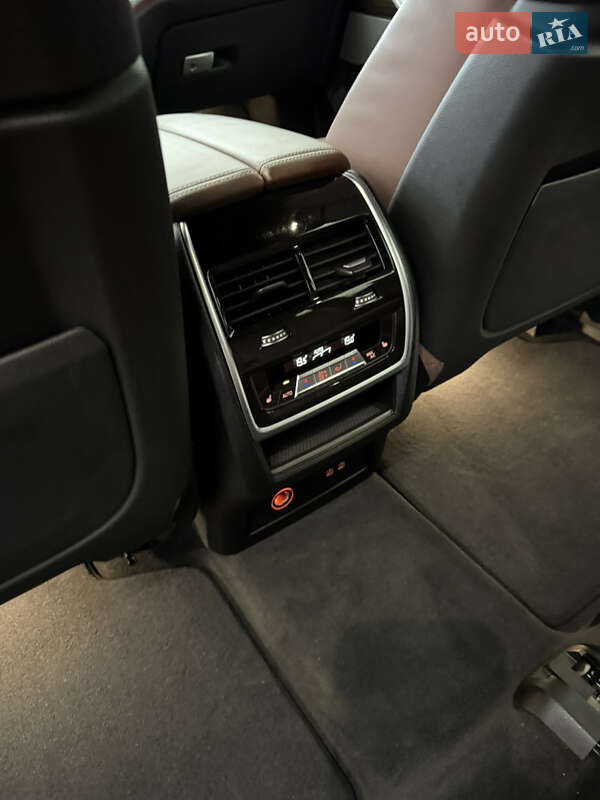 Внедорожник / Кроссовер BMW X7 2021 в Коростене