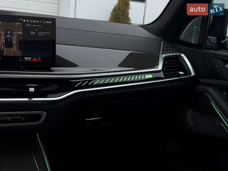 Внедорожник / Кроссовер BMW X7 2025 в Киеве