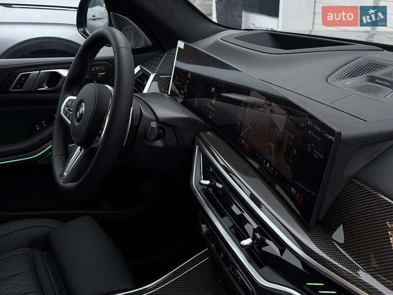 Внедорожник / Кроссовер BMW X7 2025 в Киеве