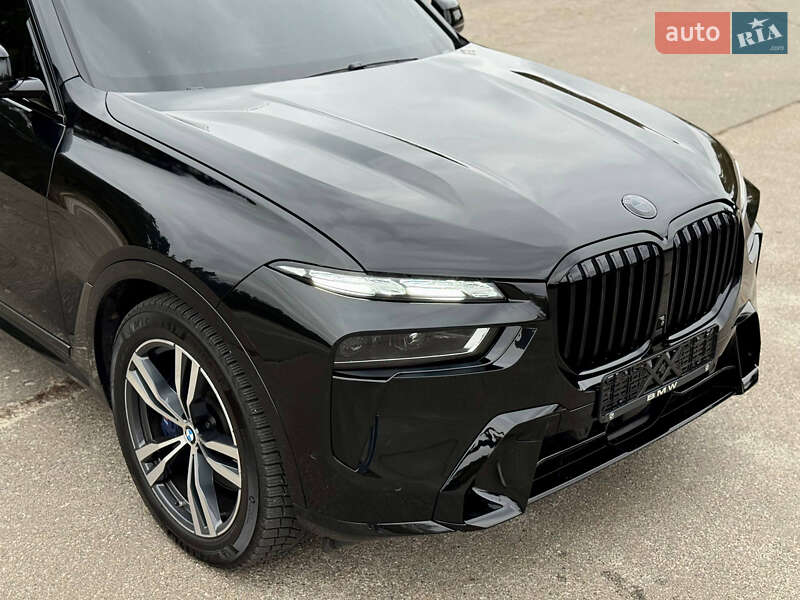 Внедорожник / Кроссовер BMW X7 2020 в Киеве