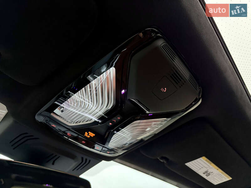 Внедорожник / Кроссовер BMW X7 2020 в Киеве