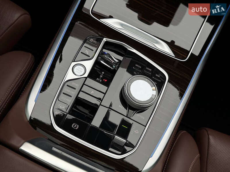 Внедорожник / Кроссовер BMW X7 2022 в Киеве фото 17 Внедорожник / Кроссовер BMW X7 2022 в Киеве