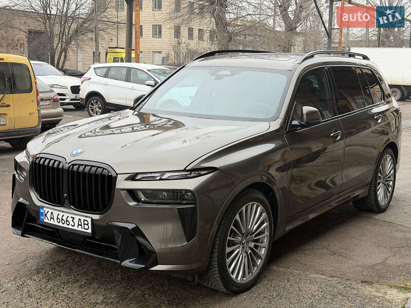 Внедорожник / Кроссовер BMW X7 2024 в Днепре фото 3 Внедорожник / Кроссовер BMW X7 2024 в Днепре