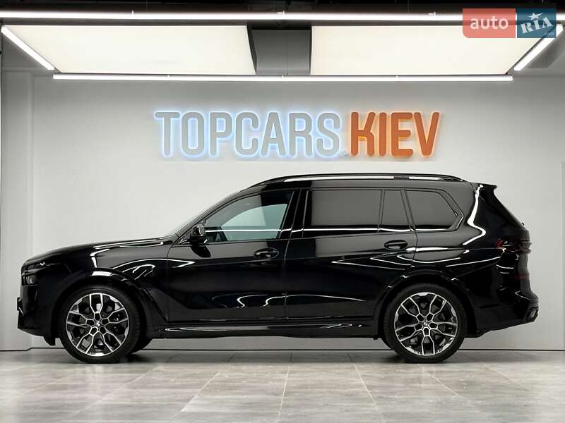 Внедорожник / Кроссовер BMW X7 2023 в Киеве