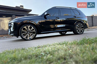 Позашляховик / Кросовер BMW X7 2023 в Києві