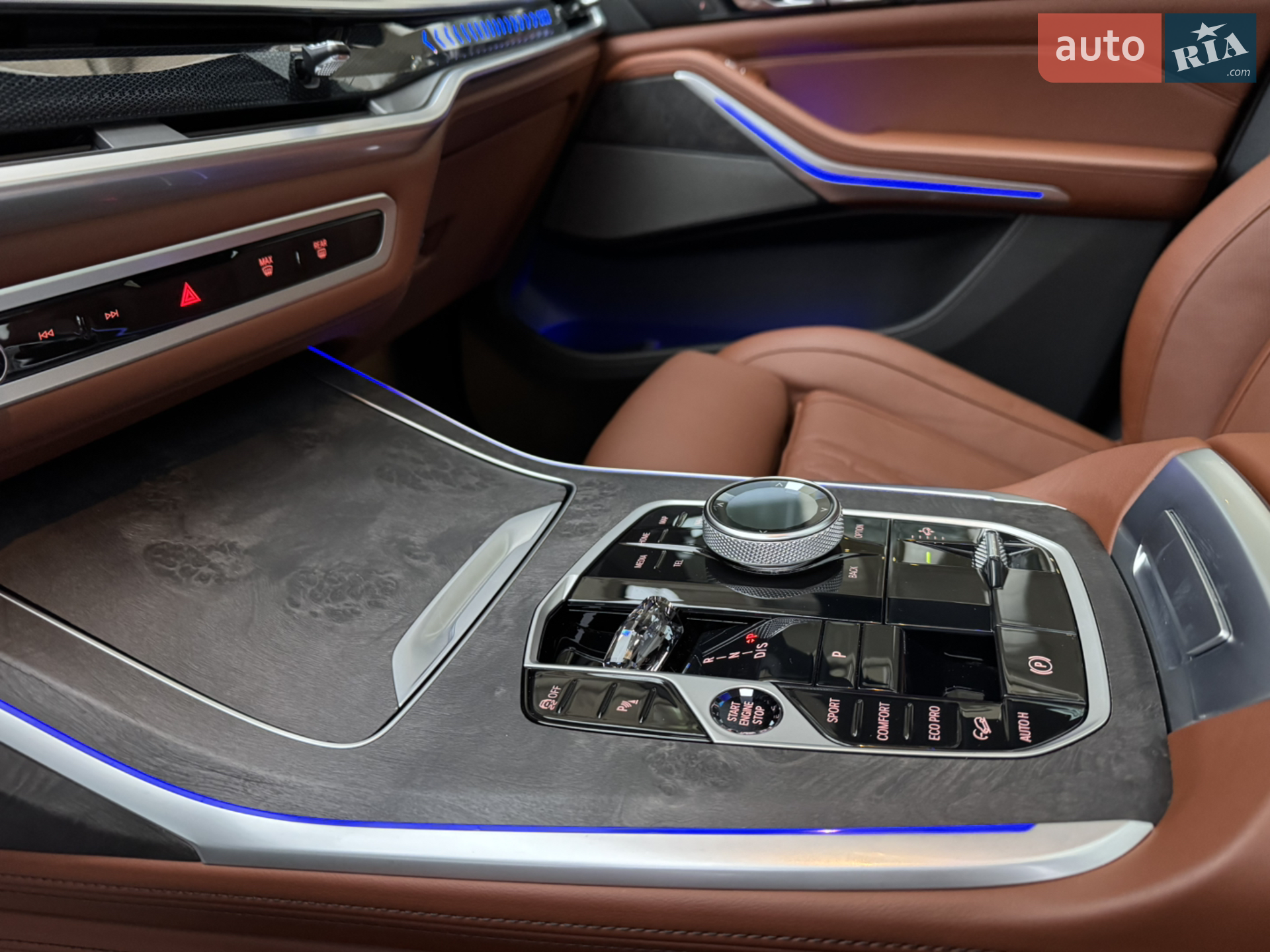 2023 BMW X7 - мініатюра 41