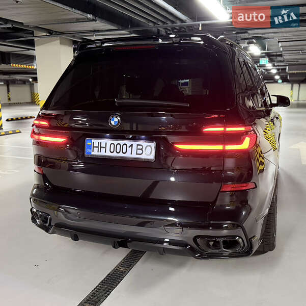 Внедорожник / Кроссовер BMW X7 2023 в Одессе