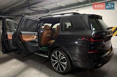Позашляховик / Кросовер BMW X7 2023 в Києві