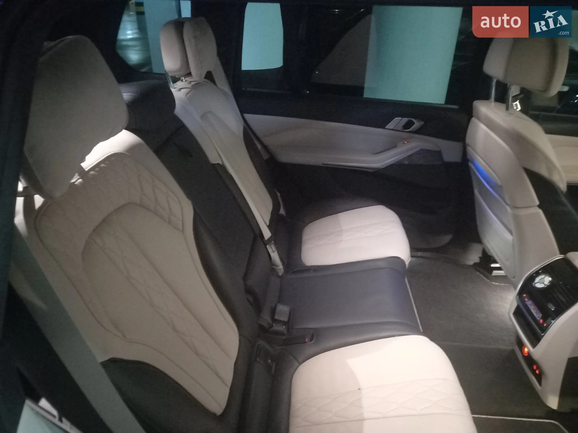 2019 BMW X7 - мініатюра 26