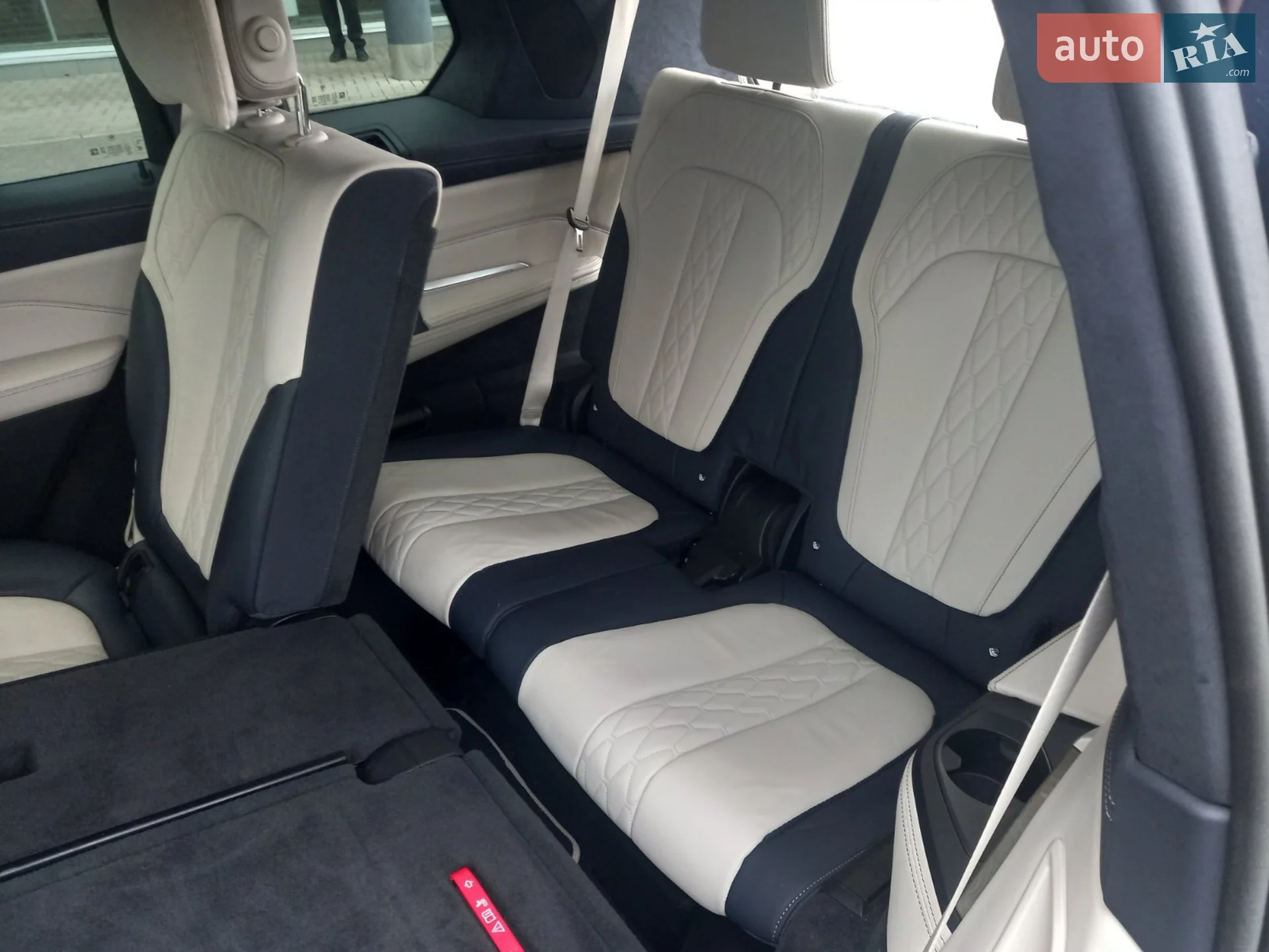 2019 BMW X7 - мініатюра 36