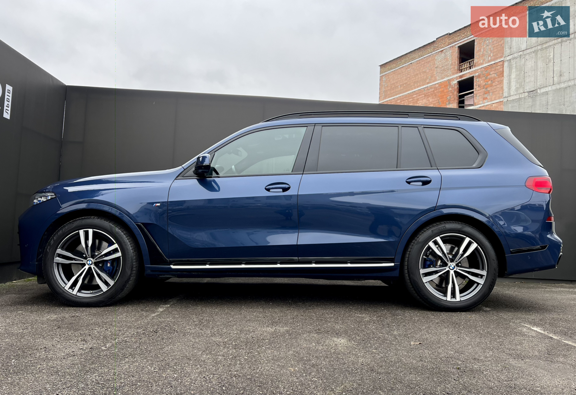 2021 BMW X7 - мініатюра 4