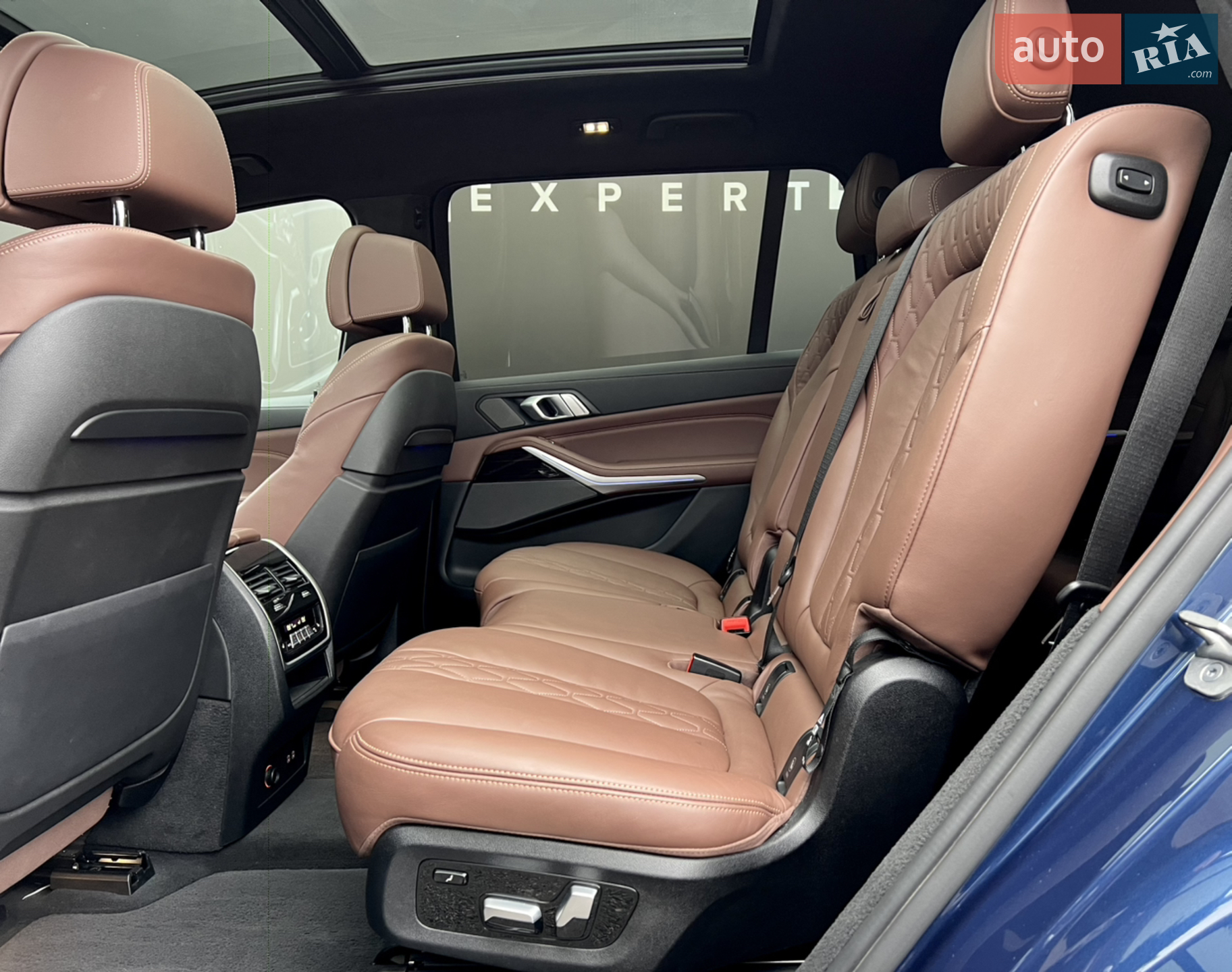 2021 BMW X7 - мініатюра 23