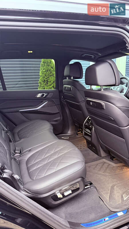 Позашляховик / Кросовер BMW X7 2024 в Івано-Франківську