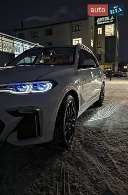 Позашляховик / Кросовер BMW X7 2020 в Києві