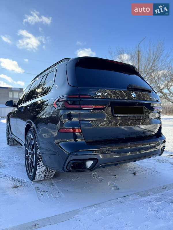 Внедорожник / Кроссовер BMW X7 2024 в Днепре фото 7 Внедорожник / Кроссовер BMW X7 2024 в Днепре