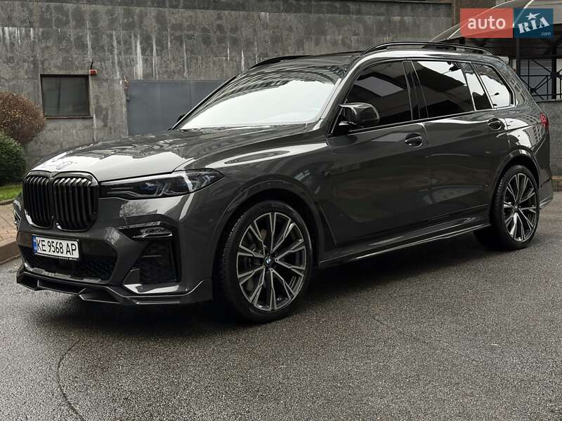 BMW X7 2022