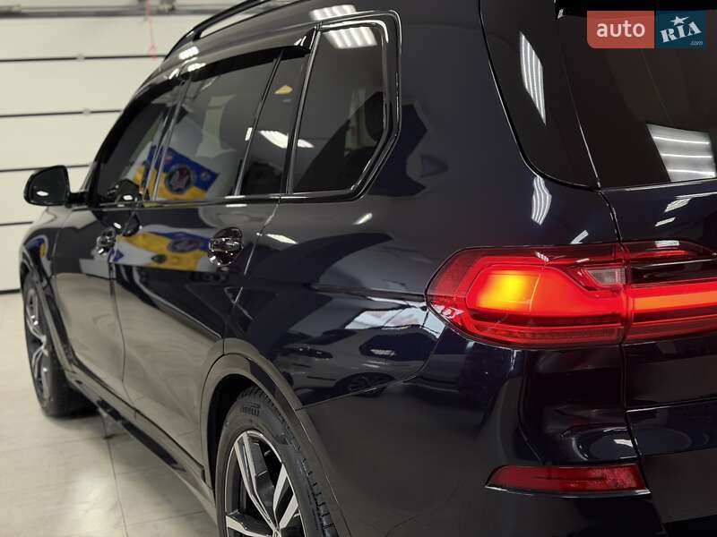 Позашляховик / Кросовер BMW X7 2021 в Тернополі фото 27 Позашляховик / Кросовер BMW X7 2021 в Тернополі
