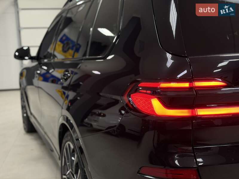 Внедорожник / Кроссовер BMW X7 2024 в Тернополе