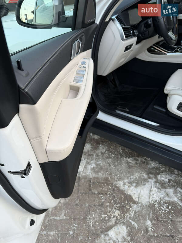 Внедорожник / Кроссовер BMW X7 2019 в Татарбунарах