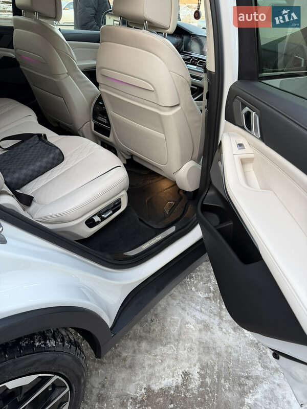 Внедорожник / Кроссовер BMW X7 2019 в Татарбунарах