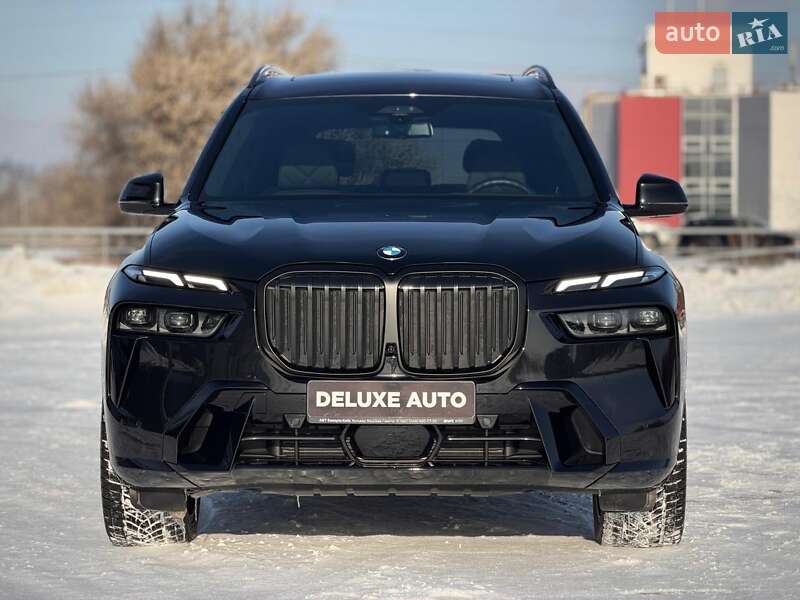 Внедорожник / Кроссовер BMW X7 2024 в Киеве