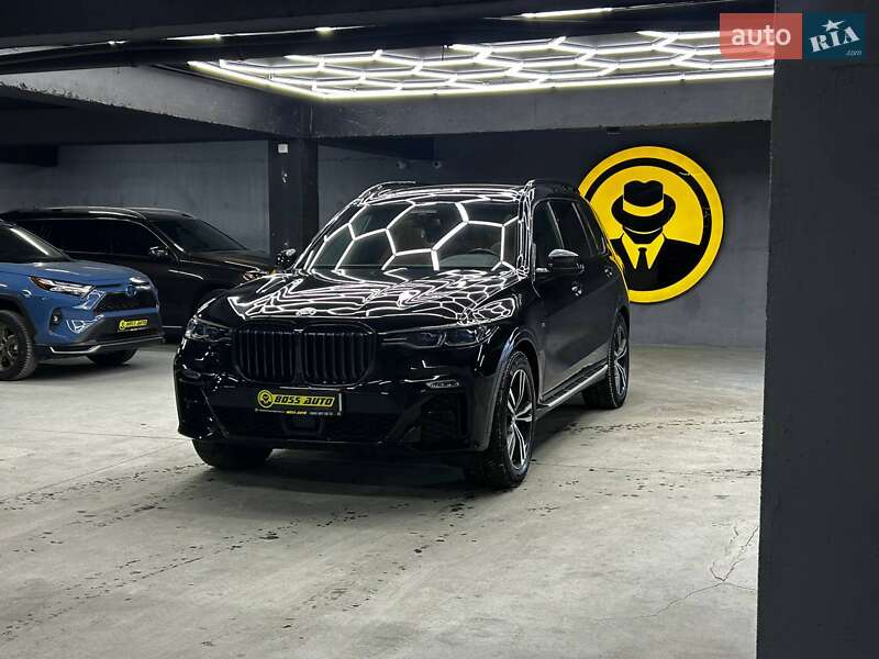 Внедорожник / Кроссовер BMW X7 2022 в Черновцах