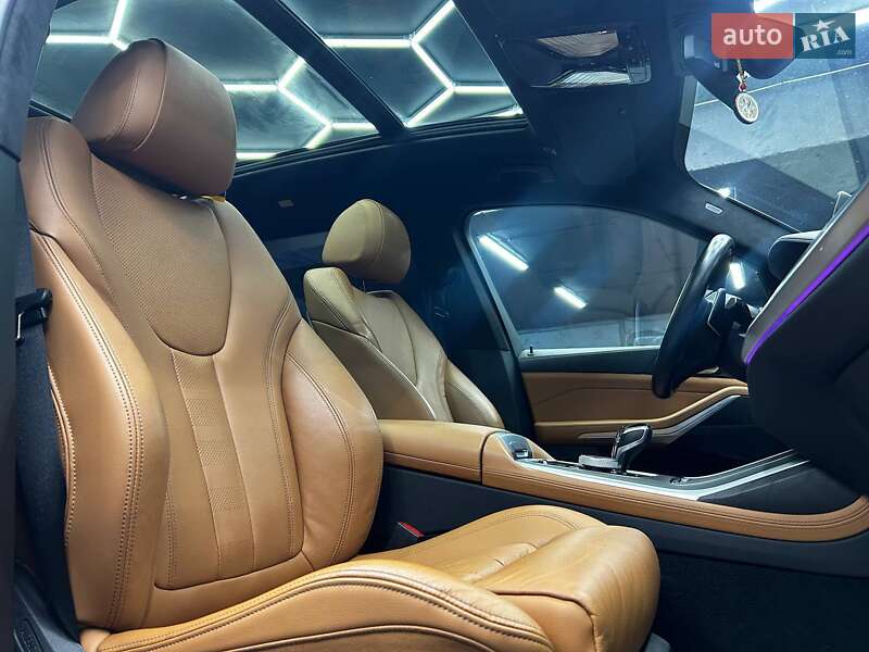 Внедорожник / Кроссовер BMW X7 2022 в Черновцах