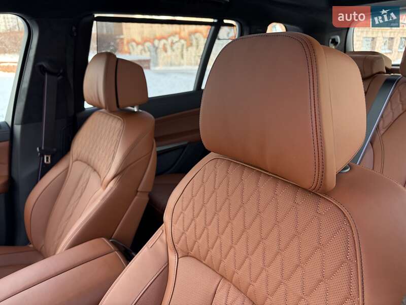 Внедорожник / Кроссовер BMW X7 2023 в Киеве фото 34 Внедорожник / Кроссовер BMW X7 2023 в Киеве
