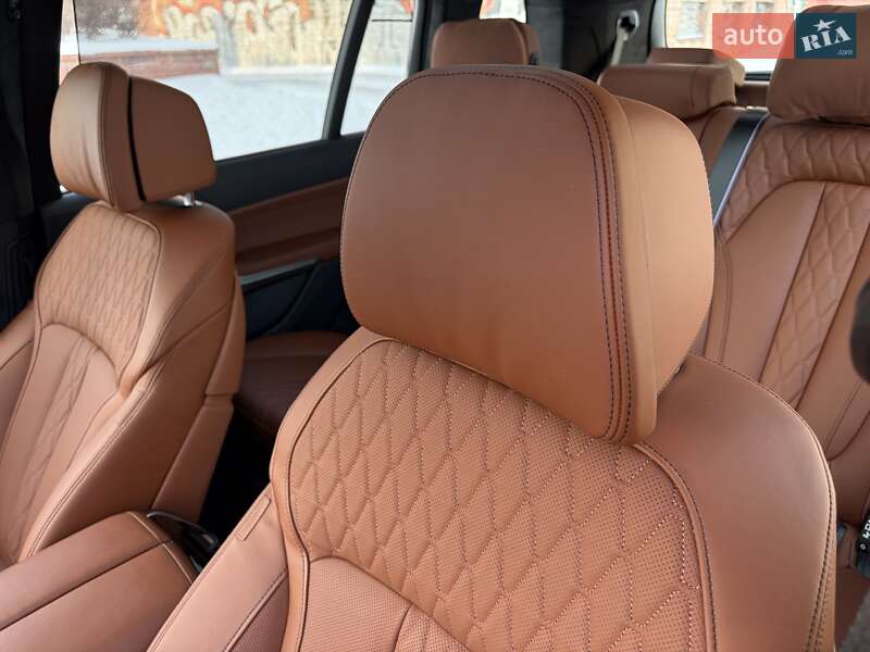 Внедорожник / Кроссовер BMW X7 2023 в Киеве фото 33 Внедорожник / Кроссовер BMW X7 2023 в Киеве