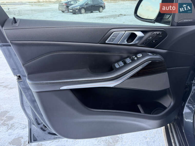 Внедорожник / Кроссовер BMW X7 2020 в Черкассах