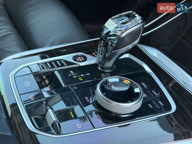 Внедорожник / Кроссовер BMW X7 2020 в Черкассах