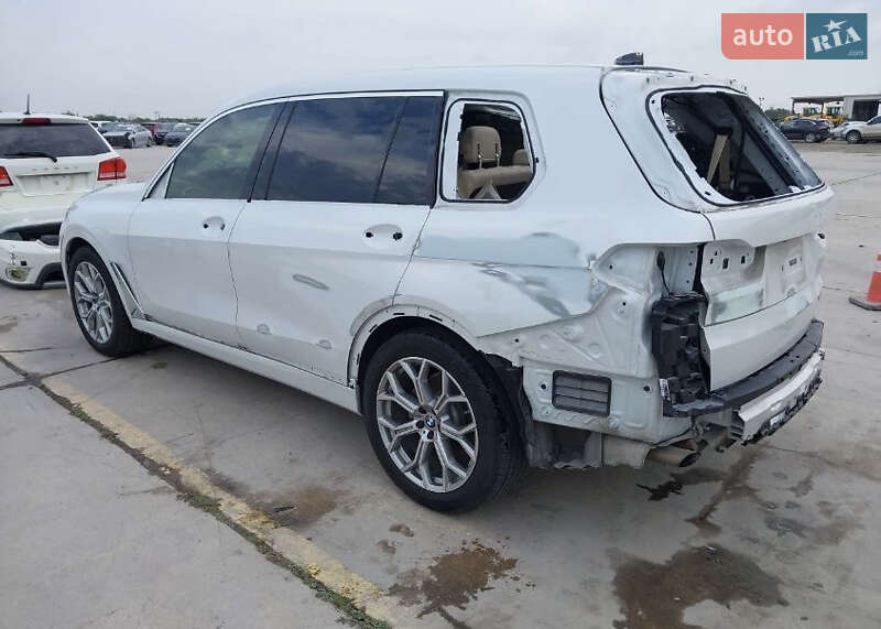 Внедорожник / Кроссовер BMW X7 2019 в Луцке