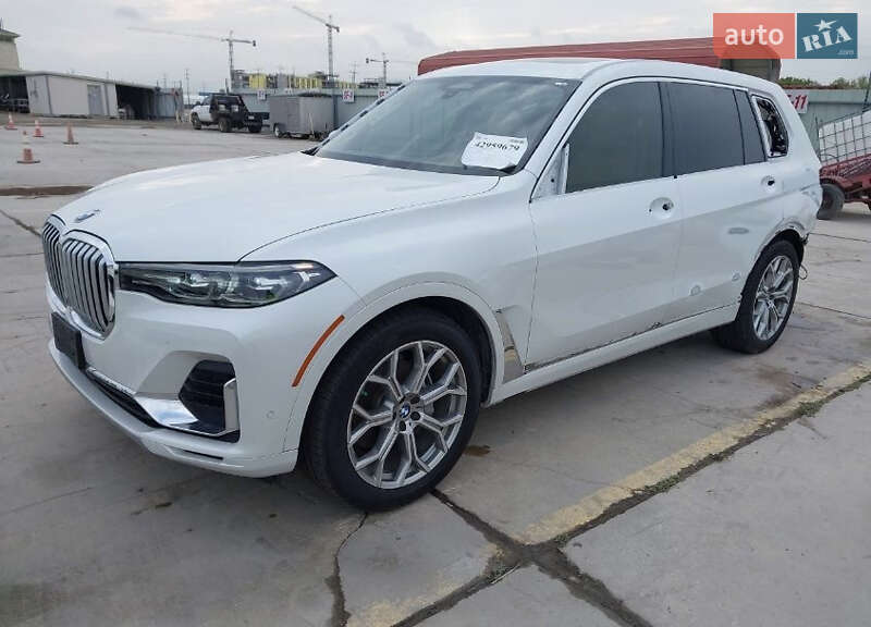 Внедорожник / Кроссовер BMW X7 2019 в Луцке
