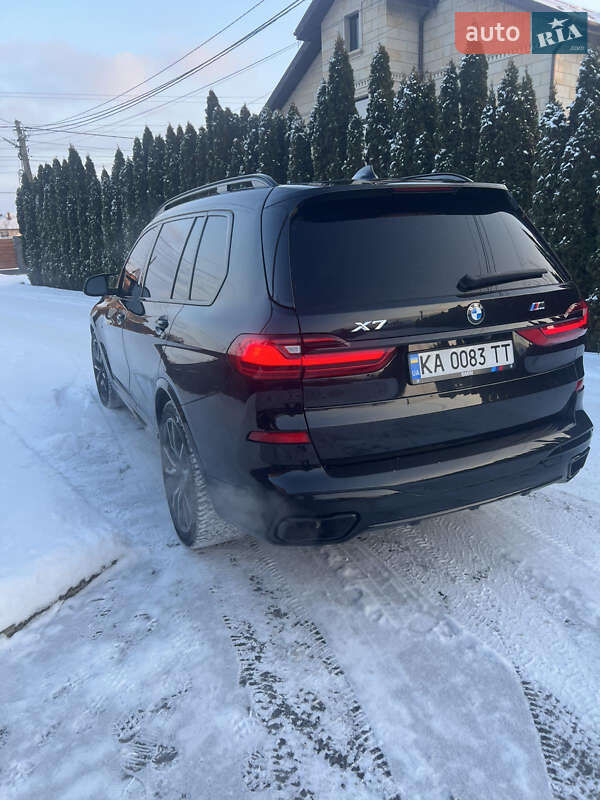 Внедорожник / Кроссовер BMW X7 2022 в Киеве