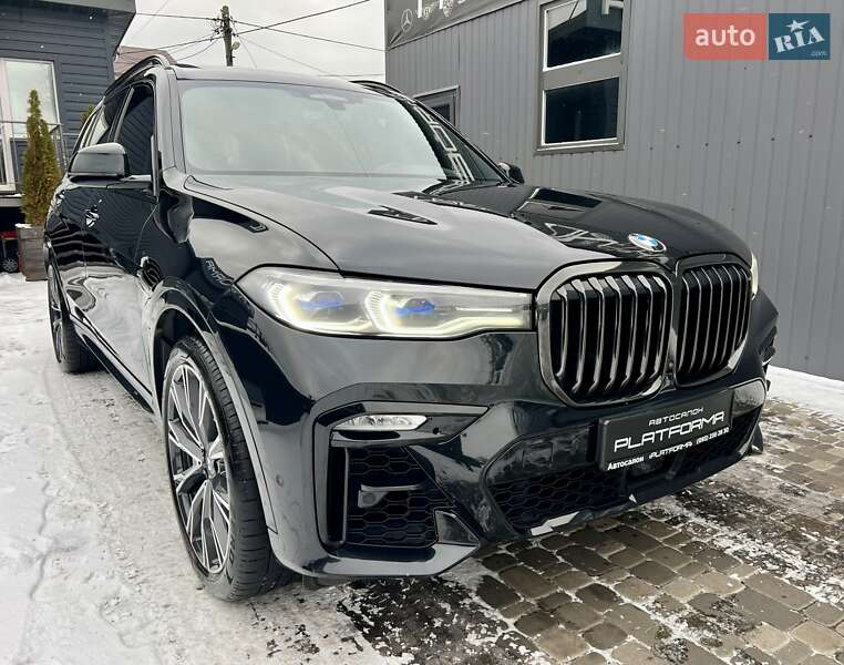 Внедорожник / Кроссовер BMW X7 2022 в Киеве