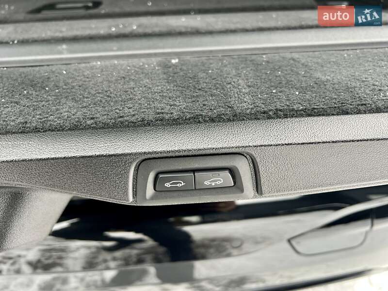 Внедорожник / Кроссовер BMW X7 2022 в Киеве