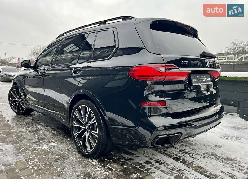 Внедорожник / Кроссовер BMW X7 2022 в Киеве