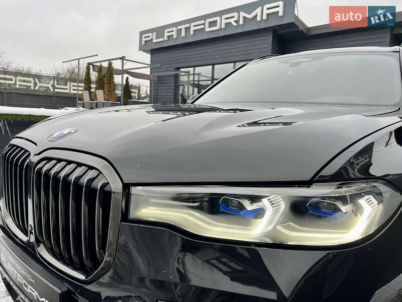 Внедорожник / Кроссовер BMW X7 2022 в Киеве