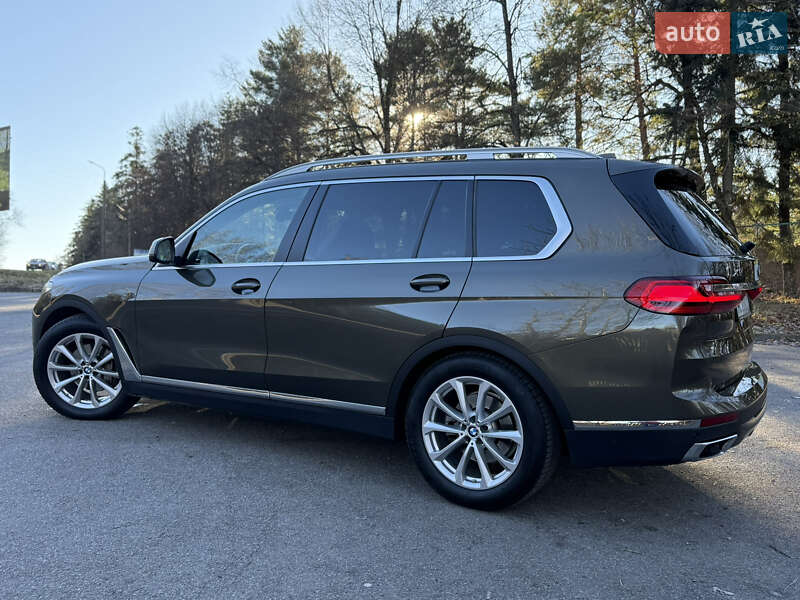 Внедорожник / Кроссовер BMW X7 2022 в Трускавце