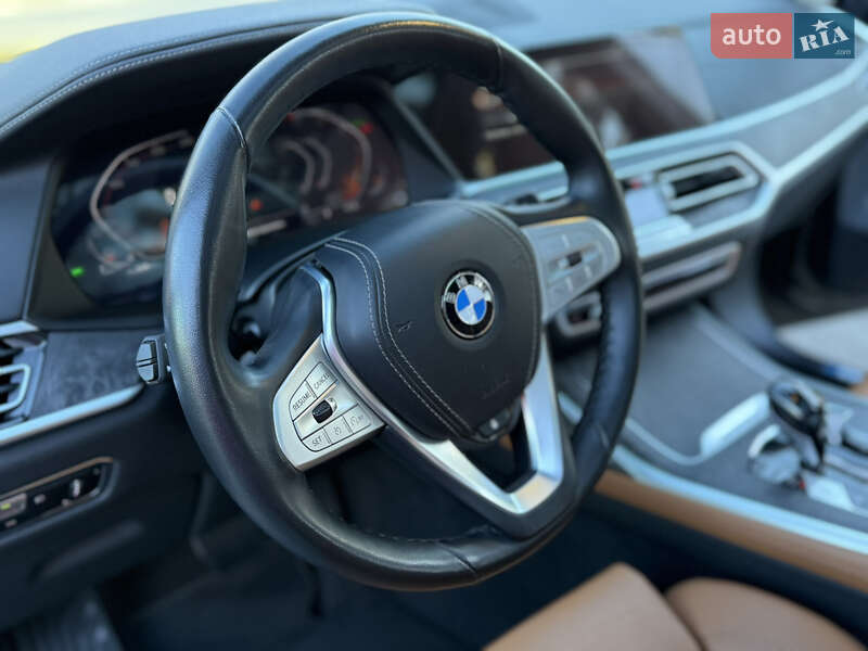 Внедорожник / Кроссовер BMW X7 2022 в Трускавце