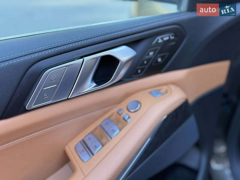 Внедорожник / Кроссовер BMW X7 2022 в Трускавце