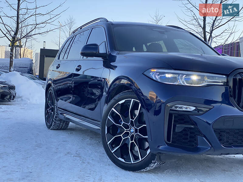 Внедорожник / Кроссовер BMW X7 2020 в Киеве
