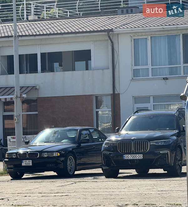 Внедорожник / Кроссовер BMW X7 2022 в Одессе