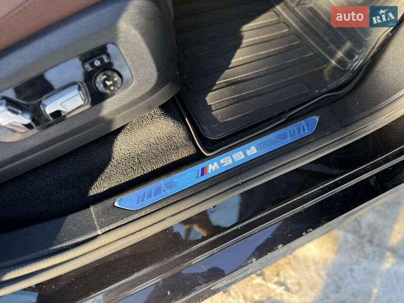 Внедорожник / Кроссовер BMW X7 2020 в Львове фото 84 Внедорожник / Кроссовер BMW X7 2020 в Львове